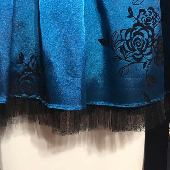 Formal Midi Blue and Black Dress - Picture 5 of 5